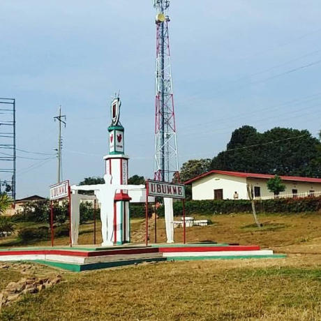 Muramvya famous statue